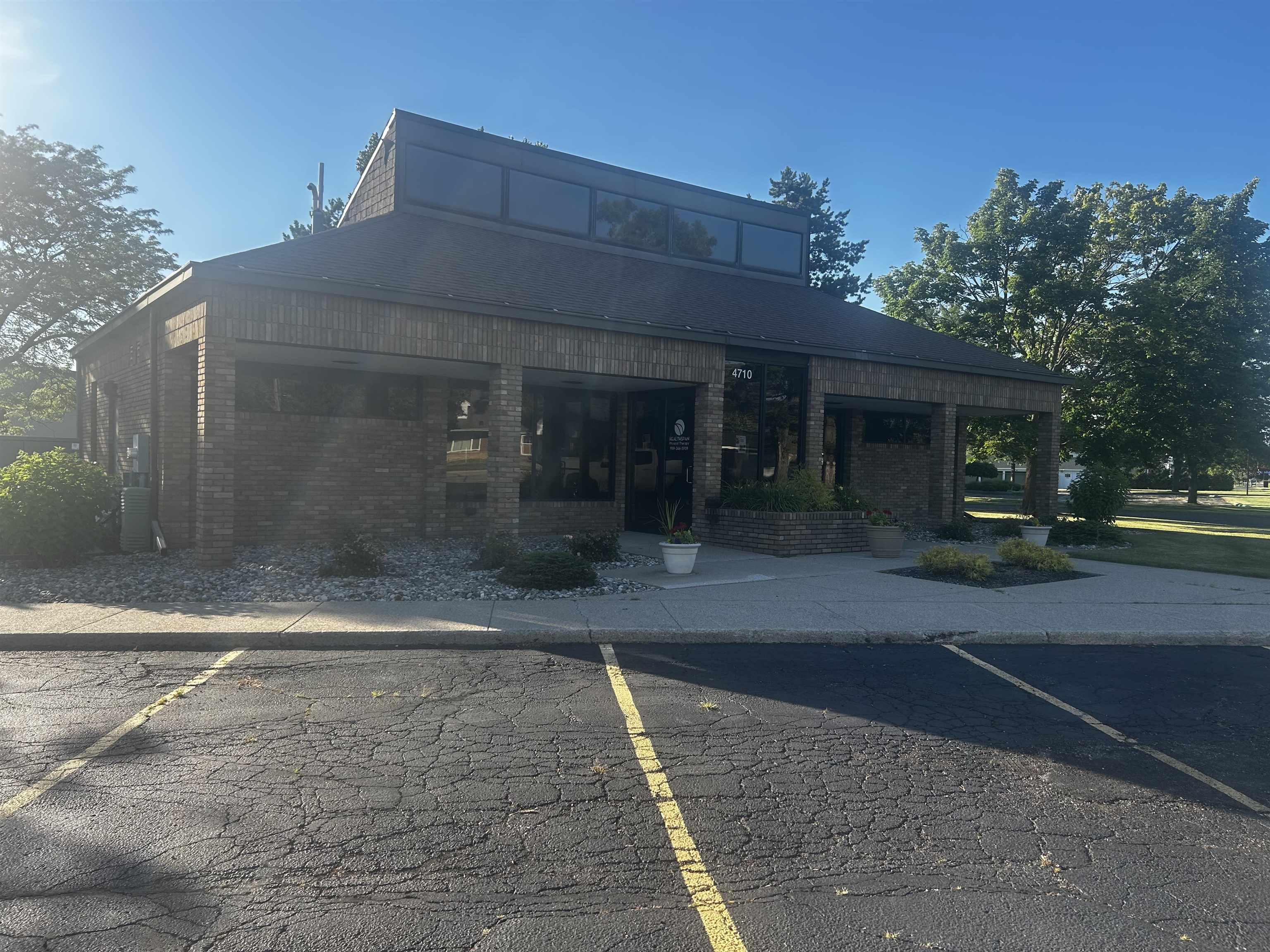 4710 Garfield Road, Auburn MI 48611 photo 1