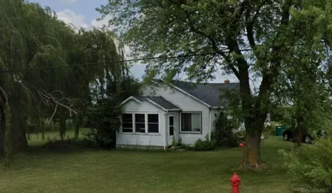991 S Tuscola Road, Bay City MI 48708 home for sale