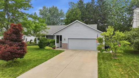 3177 Setting Sun Boulevard, Saginaw MI 48603 home for sale