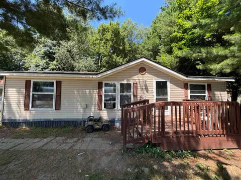 2237 Ranae Street, Croswell MI 48422 manufactured home for sale