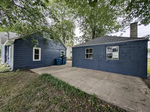 1069 N Scheurmann Road, Essexville MI 48732 photo 3