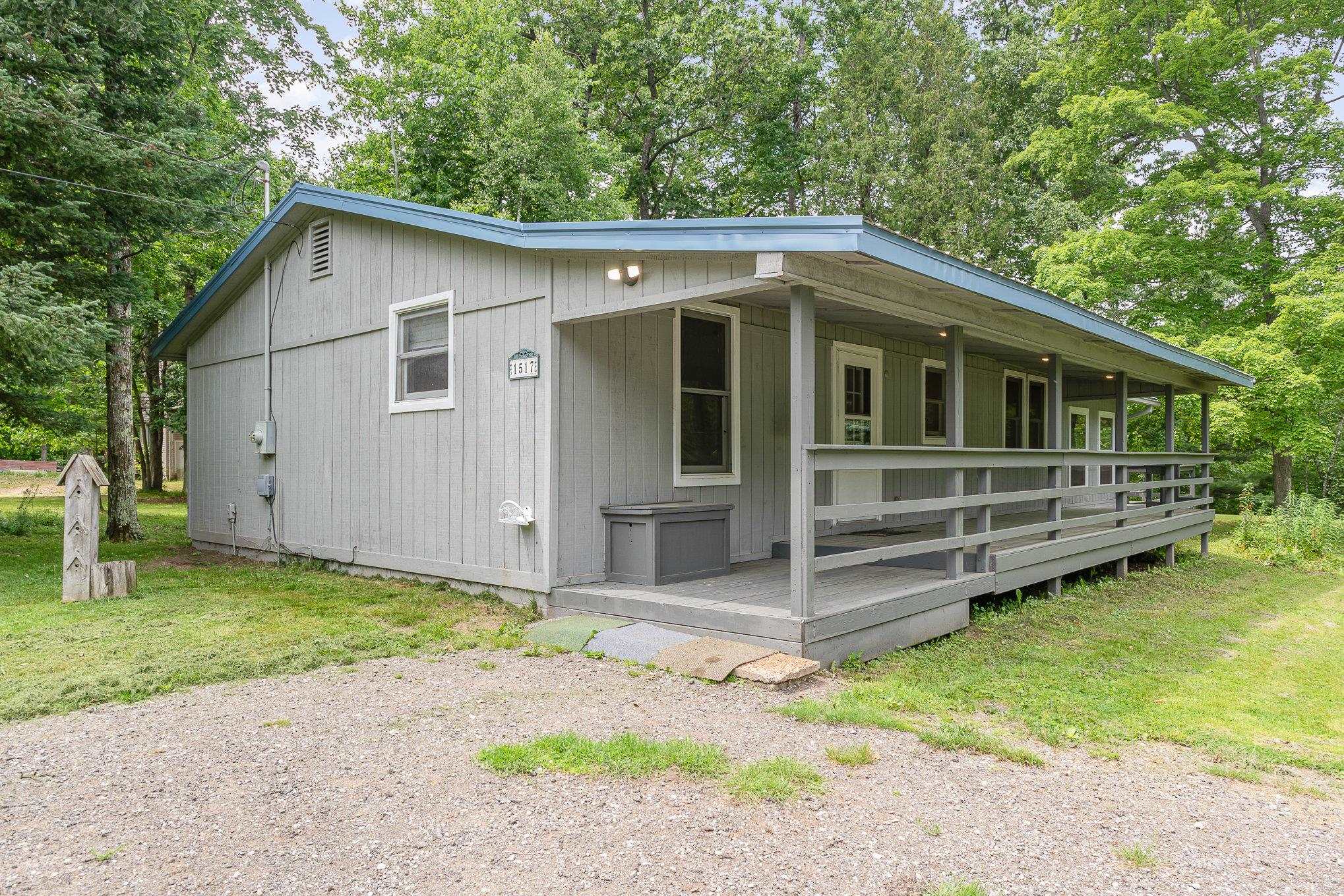 1517 S Whitney Road, Beaverton MI 48612 photo 1