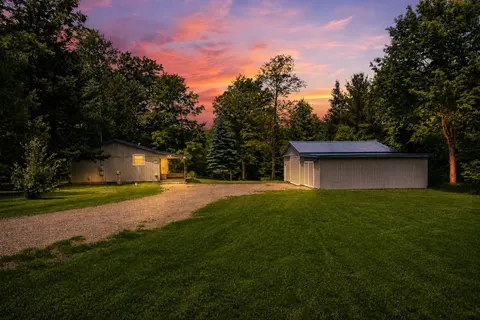 1517 S Whitney Road, Beaverton MI 48612 photo 2