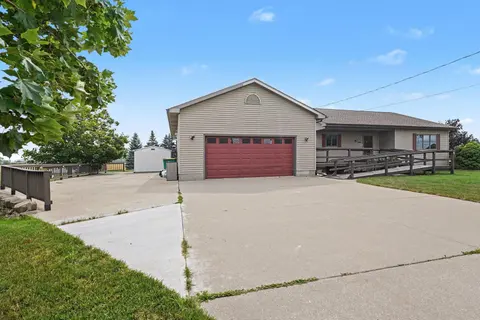 5351 3 Mile Road, Bay City MI 48706 photo 4