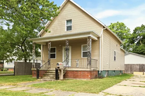 1427 Brown Street, Saginaw MI 48601 photo 3