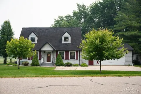 5590 Linksview Way, Gladwin MI 48624 photo 2