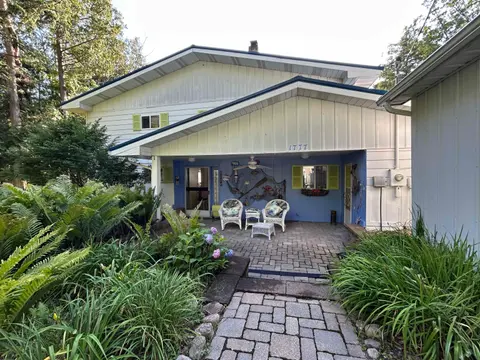 1777 E Pratt Lake Road, Gladwin MI 48624 home for sale