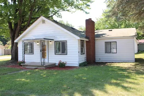 490 S Lake Street, Harrison MI 48625 home for sale