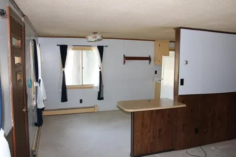 490 S Lake Street, Harrison MI 48625 photo 4