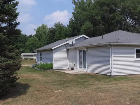 4112 W Sanilac Road, Vassar MI 48768 photo 2