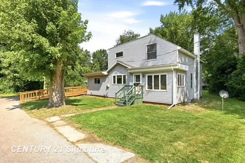 408 W Capitol Street, Saginaw MI 48604 photo 2