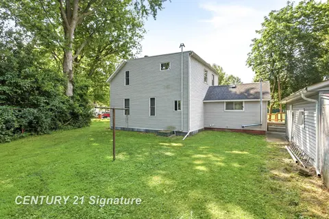 408 W Capitol Street, Saginaw MI 48604 photo 5