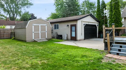 615 Pine Street, Essexville MI 48732 photo 4
