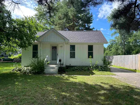 200 Nebobish Street, Essexville MI 48732 home for sale