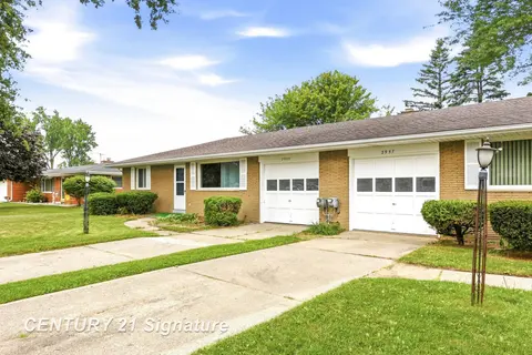 2955 Whitfield Drive, Saginaw MI 48603 photo 3