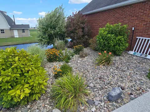 824 W Center Road, Essexville MI 48732 photo 5