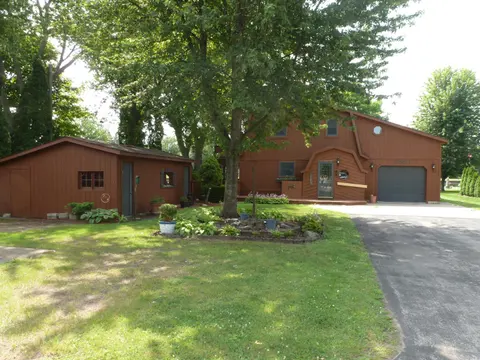 3554 Miller Road, Bay City MI 48706 photo 3