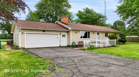 455 S Vernon Road, Corunna MI 48817 photo 2