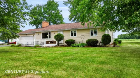 455 S Vernon Road, Corunna MI 48817 photo 4