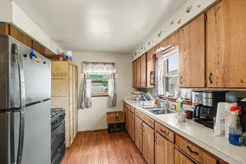 802 24th Street, Bay City MI 48708 photo 3