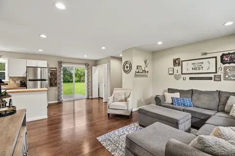 2319 E Freeland Road, Freeland MI 48623 photo 4