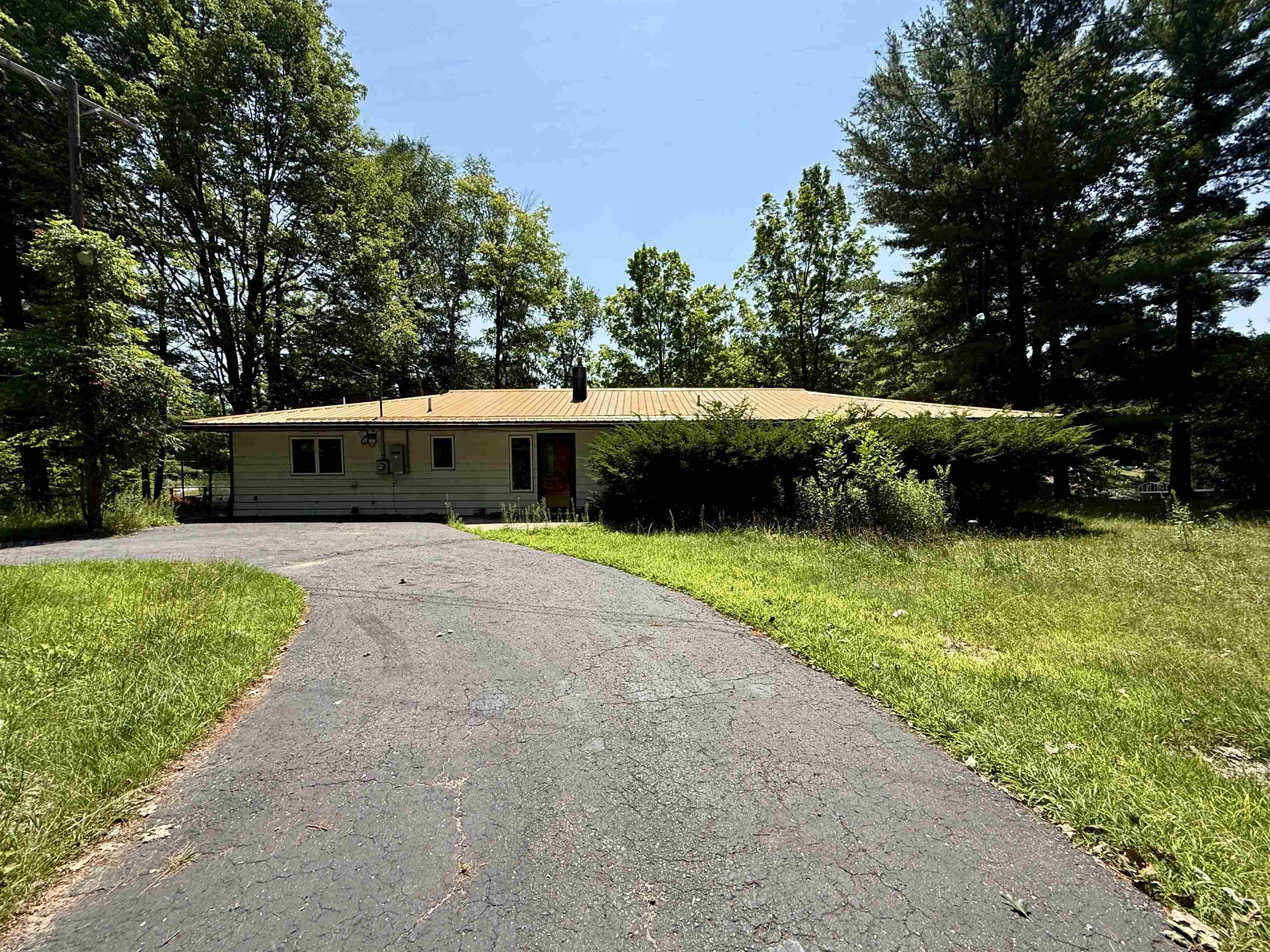 2444 Boman Road, Alger MI 48610 photo 1