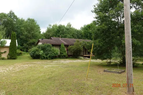 3143 N Harrison Avenue, Harrison MI 48625 photo 2