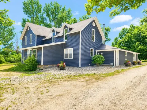 10651 N Vandecar Road, Farwell MI 48622 home for sale