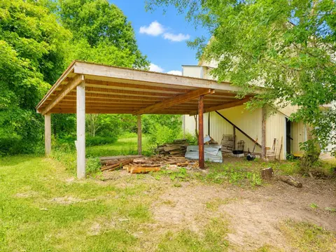 10651 N Vandecar Road, Farwell MI 48622 photo 4