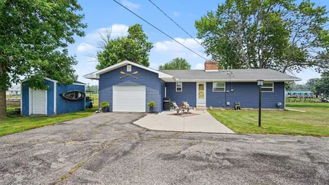 2327 Bay Ridge Drive, Au Gres MI 48703 photo 2