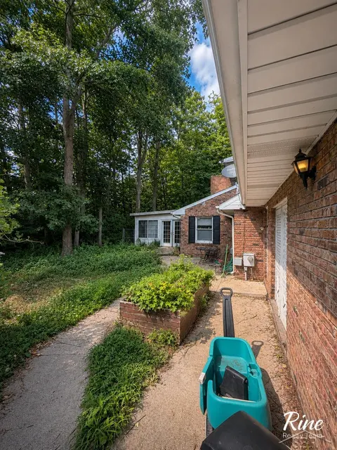 4936 Arboretum Drive, Saginaw MI 48638 photo 4