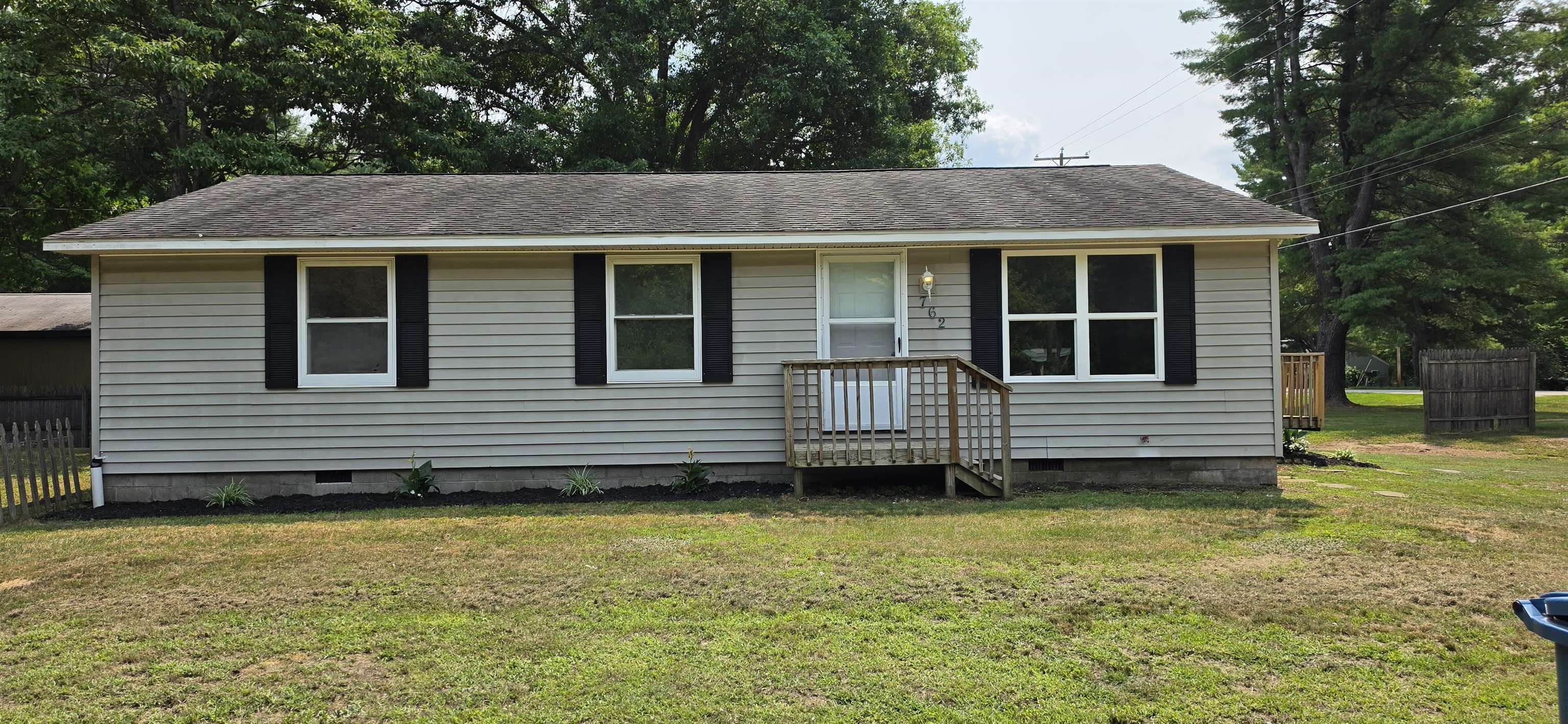 762 E Red Keg Court, Midland MI 48642 photo 1