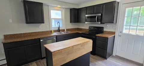 762 E Red Keg Court, Midland MI 48642 photo 5