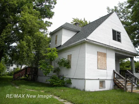 1123 Randolph Street, Saginaw MI 48601 photo 3