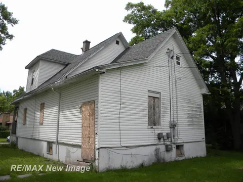 1123 Randolph Street, Saginaw MI 48601 photo 5