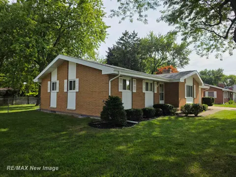 4200 S Wayside Drive, Saginaw MI 48603 photo 4