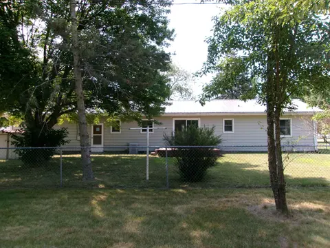 410 W Webster Street, Coleman MI 48618 photo 2
