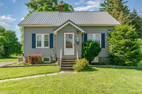 3685 Shattuck Road, Saginaw MI 48603 home for sale