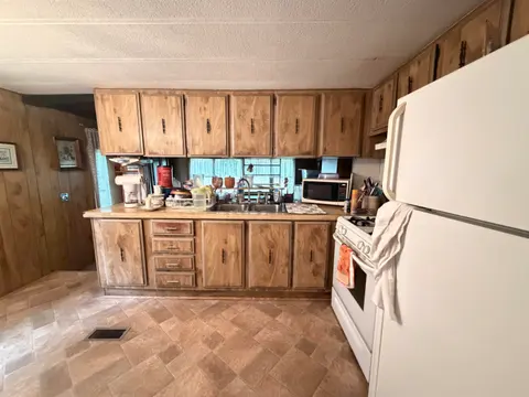 4070 N Valley View Road, Harrison MI 48625 photo 5