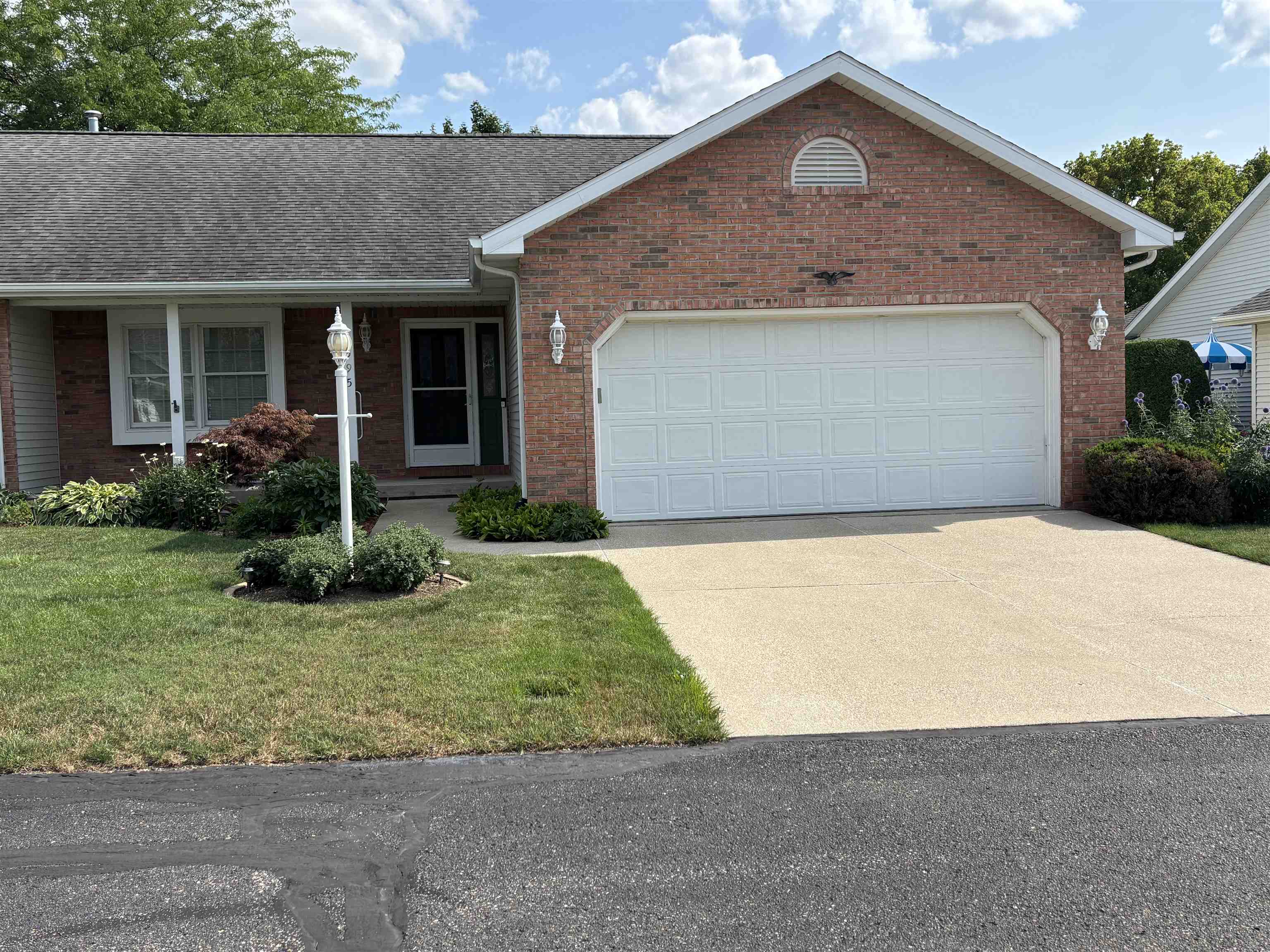 595 Summergreen Drive, Frankenmuth MI 48734 photo 1