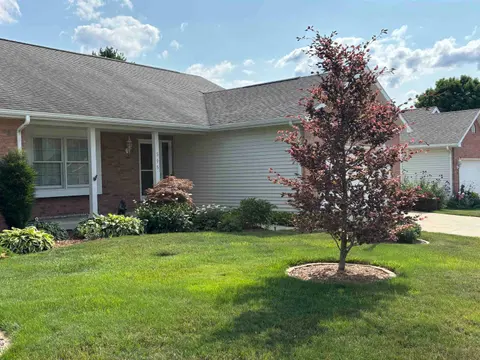 595 Summergreen Drive, Frankenmuth MI 48734 photo 2