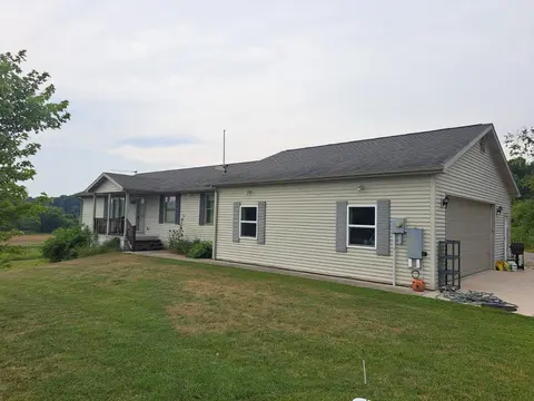 4501 S Bailey Lake Avenue, Clare MI 48617 home for sale