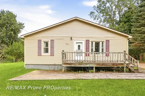 10083 S Lewis Road, Millington MI 48746 photo 3
