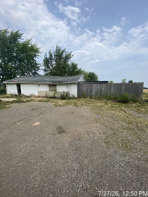 8335 E Juddville Road, Corunna MI 48817 photo 4