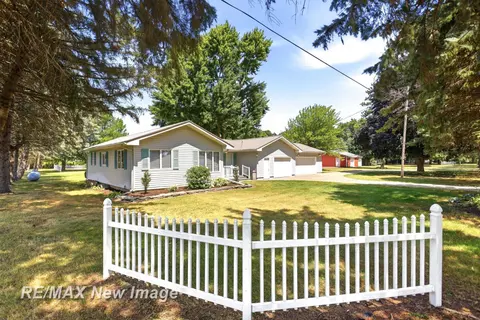 11904 Peet Road, Chesaning MI 48616 photo 4