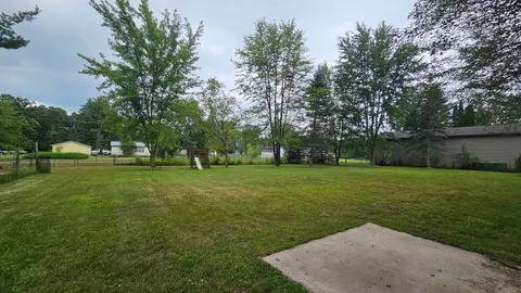 1096 E Walnut Street, Beaverton MI 48612 photo 3