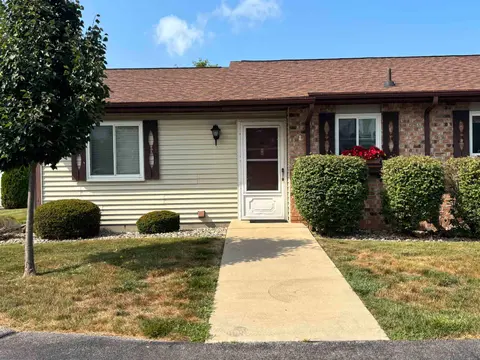 437 W Schleier Street Unit 1, Frankenmuth MI 48734 condo for sale