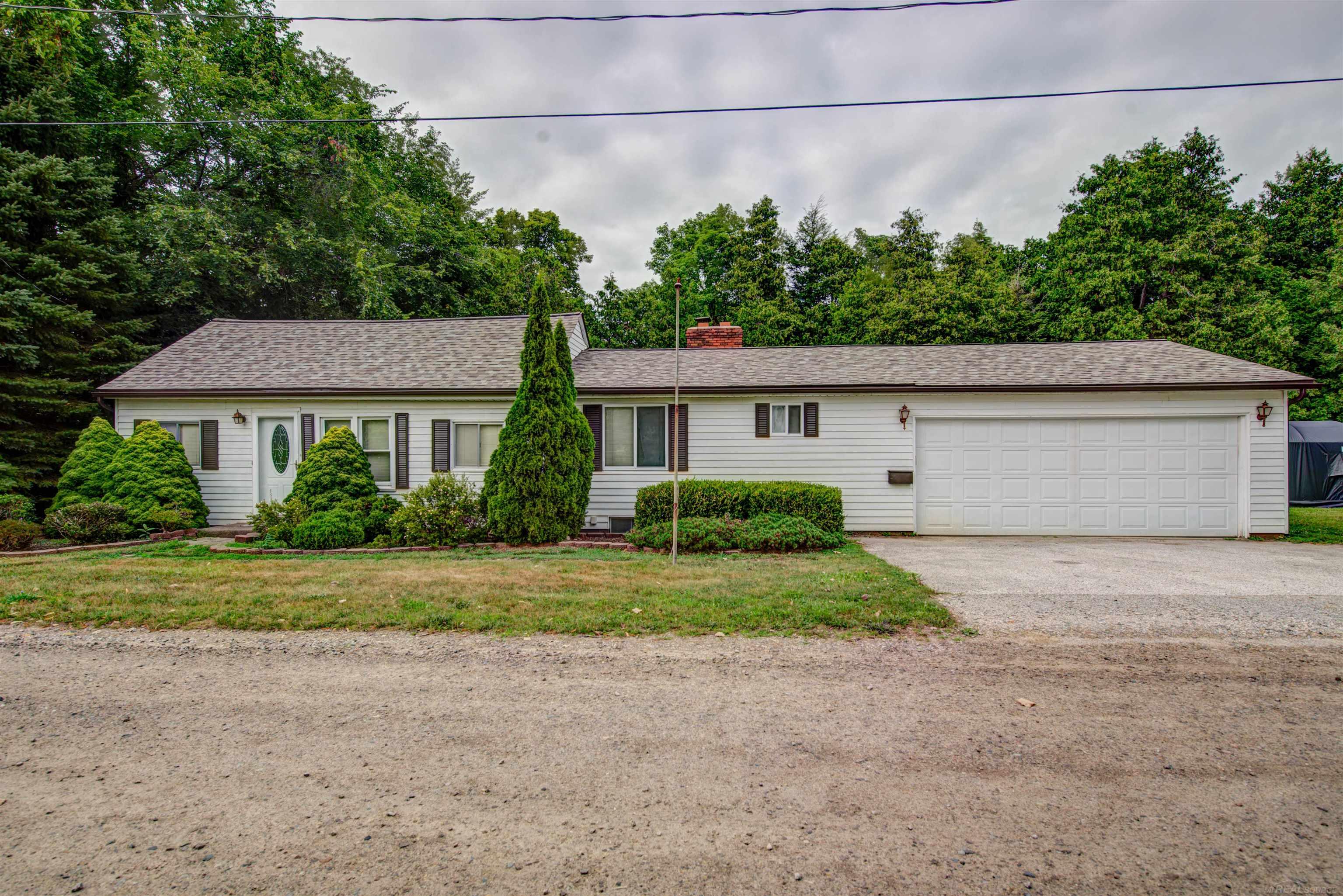 7257 Forest Drive, Lexington MI 48450 photo 1