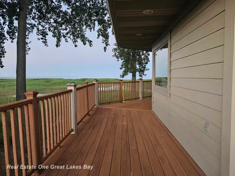 2180 Driftwood Road, Standish MI 48658 photo 2
