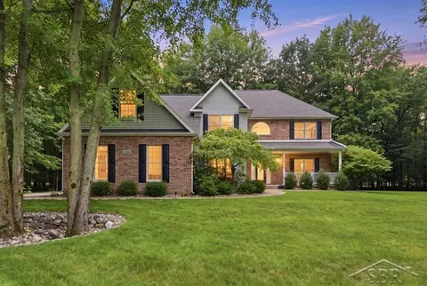2266 Mockingbird Lane, Midland MI 48642 home for sale